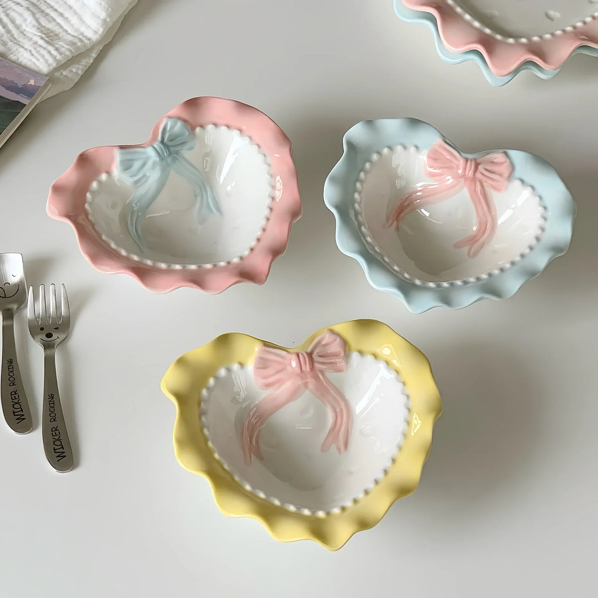 Cute Wavy Ceramic Plate & Jewelry Tray