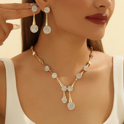 Elegant Golden Necklace & Earrings Set