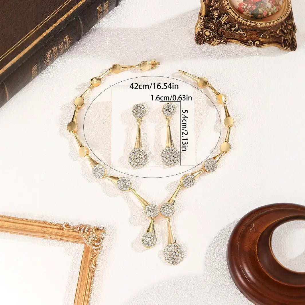 Elegant Golden Necklace & Earrings Set